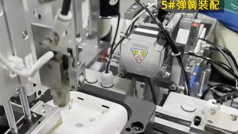 成都协作机器人：制造业柔性生产的新伙伴